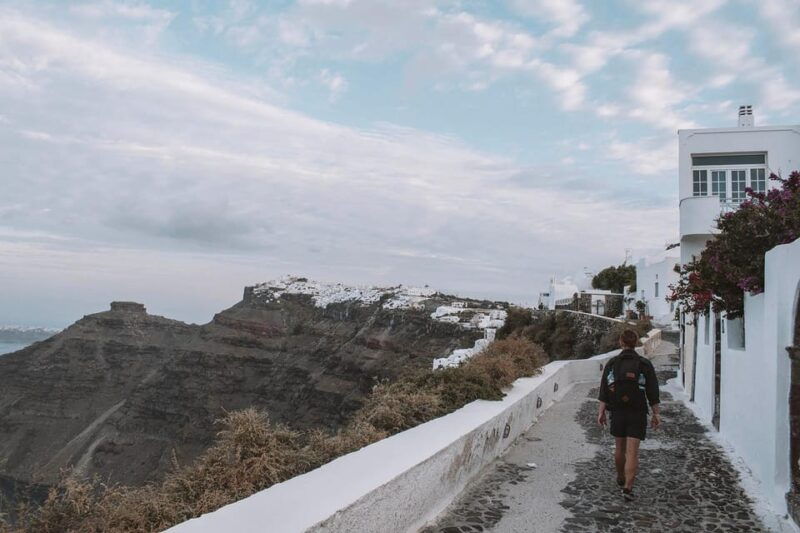 santorini-caldera-hike-from-fira-to-oia