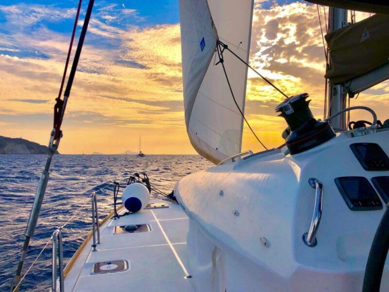 santorini-catamaran-cruise-with-lunch-drinks-oia-visit