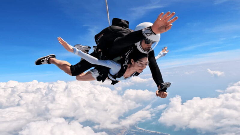 sanya-skydiving-experience-with-helicopter-or-aircraft