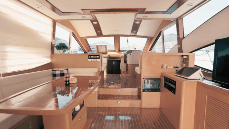 sanya-yacht-or-catamaran-sailing-experience