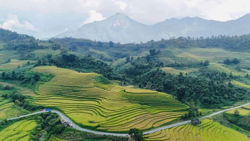 sapa-ta-phin-village-trek-with-lunch-and-bathing-experience