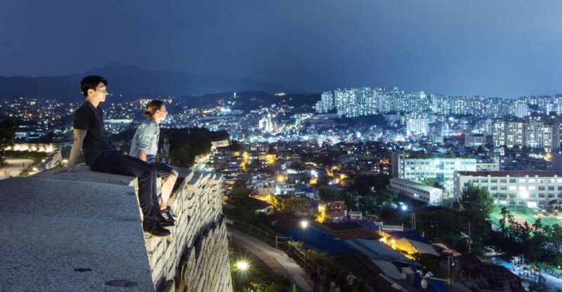 seoul-nighttime-hidden-gems-walking-tour
