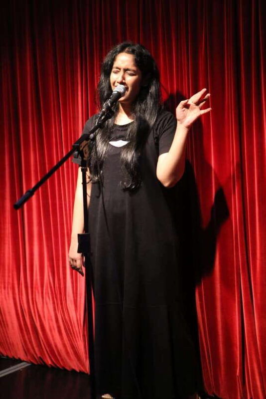 seouls-stars-open-mic-with-local-international-talent