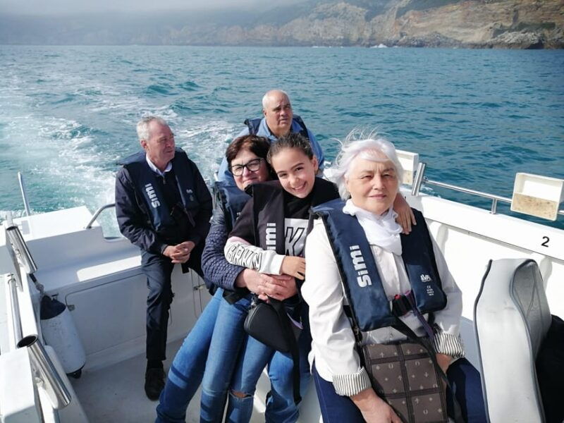 sesimbra-boat-trip-through-the-arrabida-natural-park