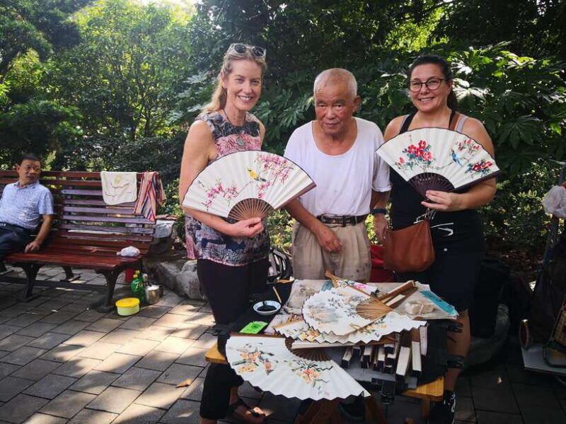 shanghai-must-see-and-foodie-test-bike-tour-day-night