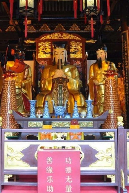 shanghai-yu-garden-and-city-god-temple-walking-tour