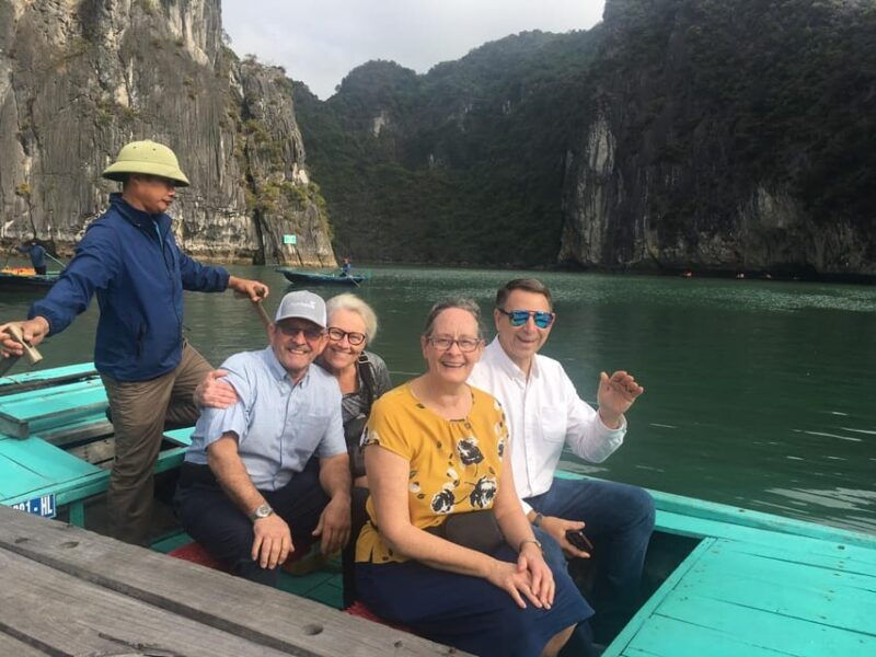 shore-excursion-halong-bay-day-cruise-from-halong-port