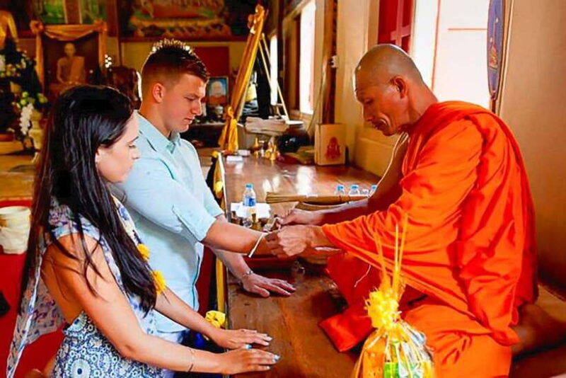 siem-reap-cambodian-buddhist-water-blessing-and-local-market-2