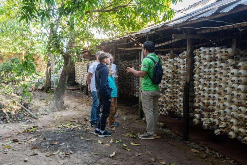 siem-reap-sunset-guided-vespa-tour-local-villages