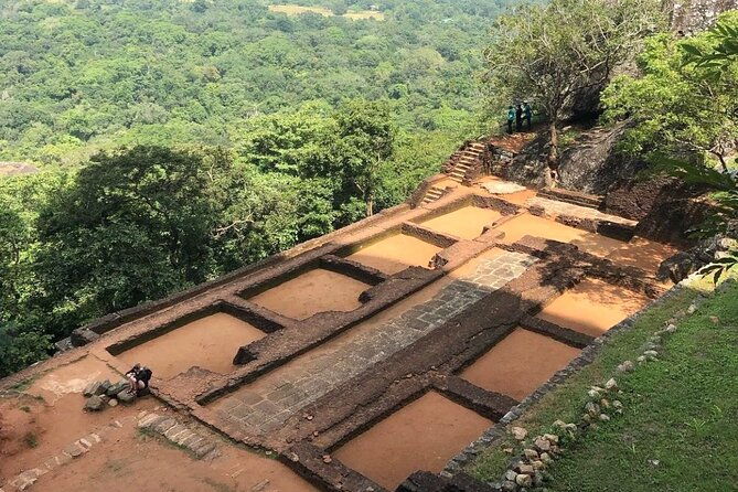 Sigiriya Rock Fortress and Cave Temples Day Trip - Who is This Tour Best For?