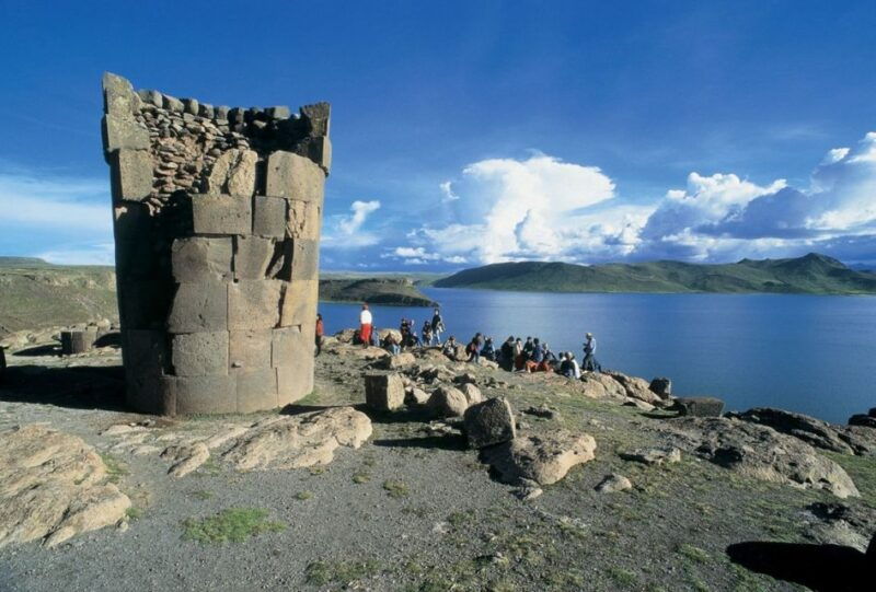 sillustani-chullpas-de-sillustani-afternoon-half-day-tour