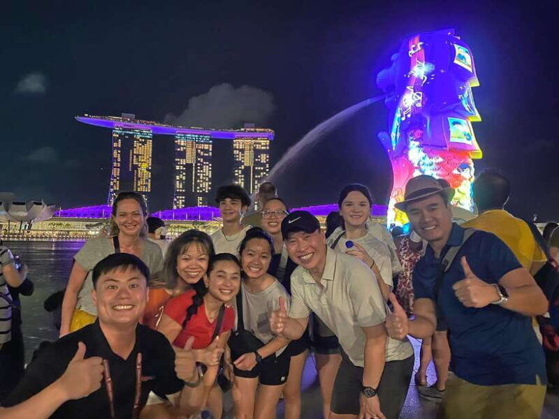 singapore-marina-bay-nighttime-walking-tour