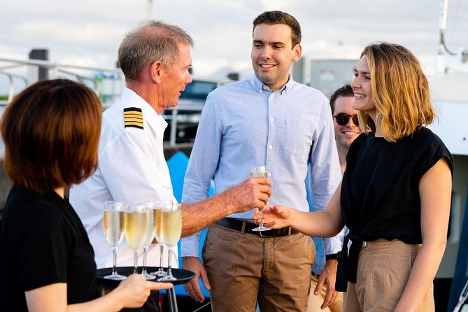Small-Group Afternoon Cairns City Tour with Harbour Dinner Cruise - Who Is This Tour Best For?