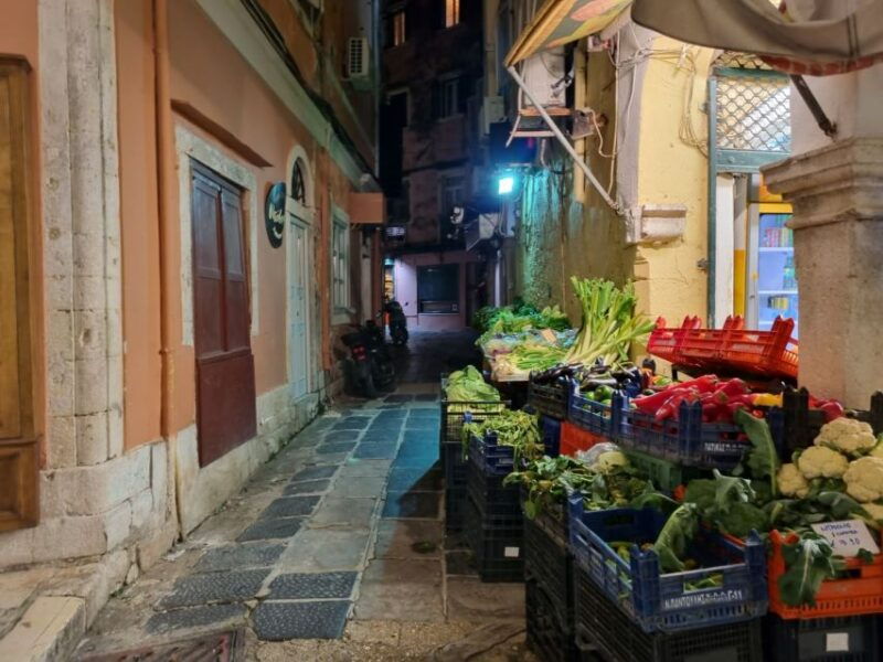 small-group-corfu-evening-walking-tour-with-a-glass-of-wine-3
