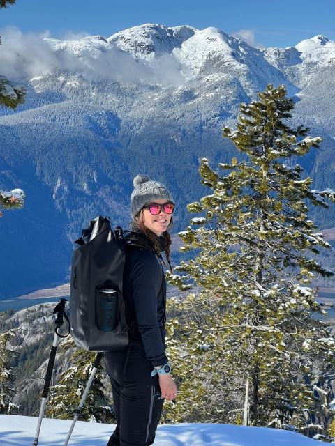 snowshoeing-at-the-top-of-the-sea-to-sky-gondola