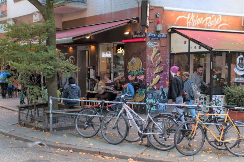 st-pauli-guided-food-tour-with-5-tastings