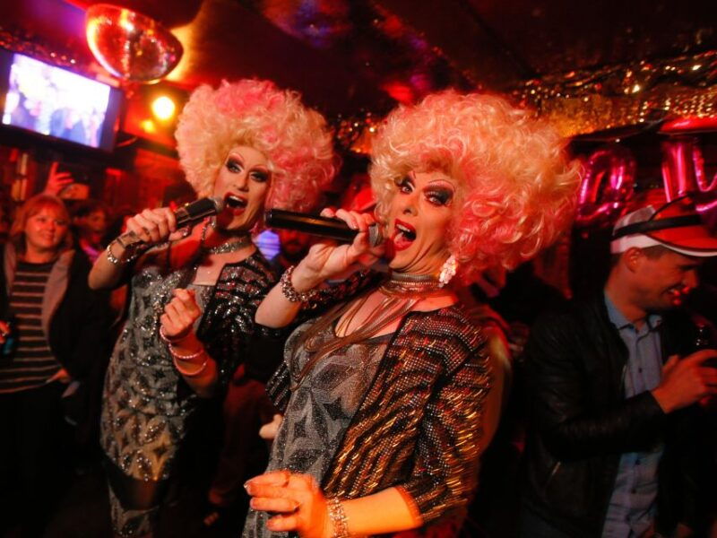 st-pauli-tour-drag-attack-with-barbie-stupid-lee-jackson