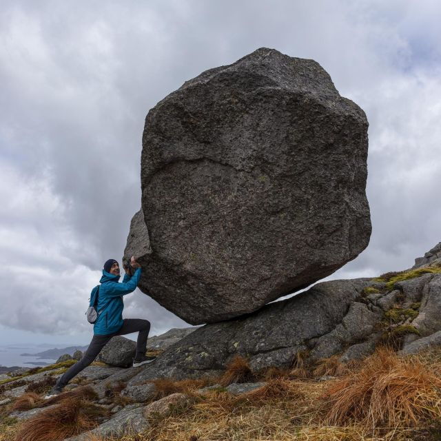 stavanger-preikestolen-hidden-trail-hike-canoe-lunch