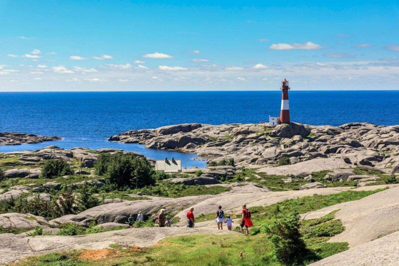 stavanger-shipwreck-and-eigeroy-lighthouse-tour