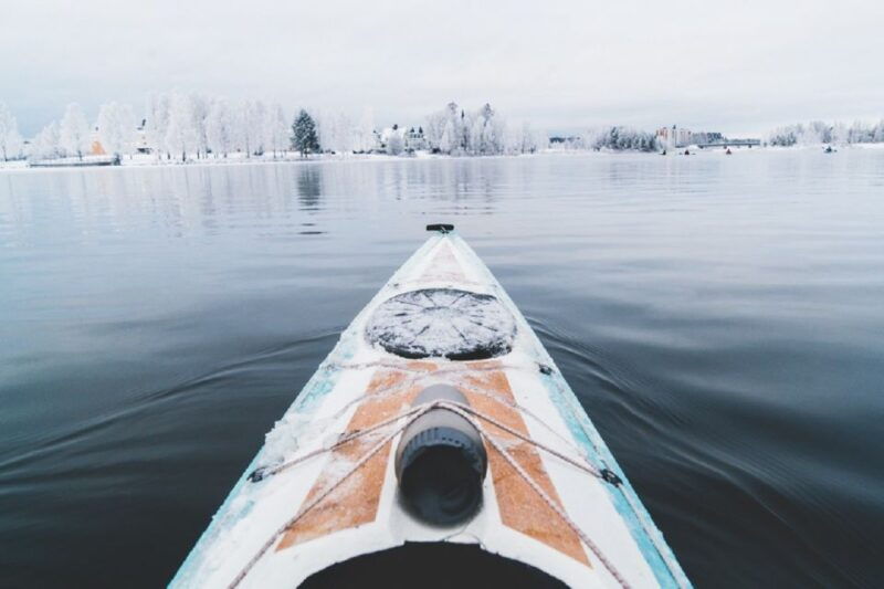 stockholm-winter-archipelago-kayak-tour-with-warm-lunch