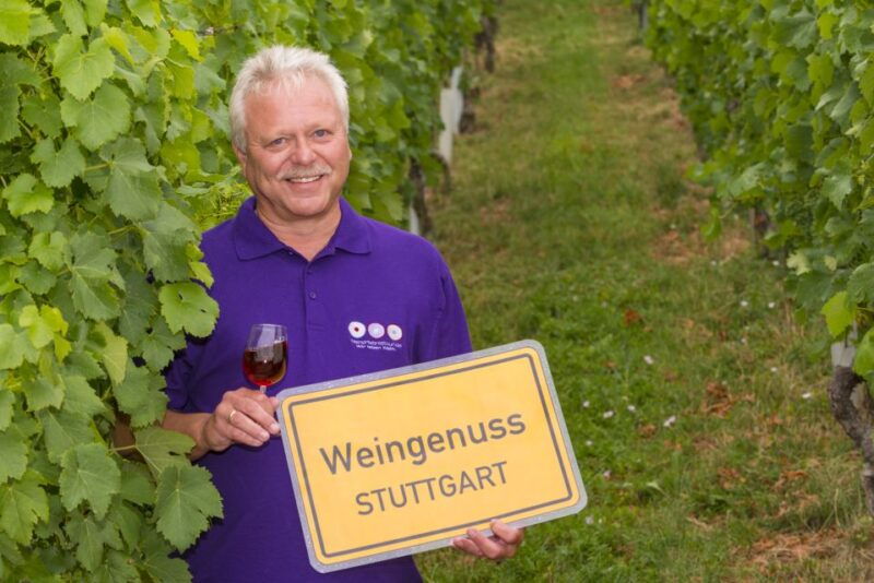 stuttgart-guided-wine-walk-wine-tasting