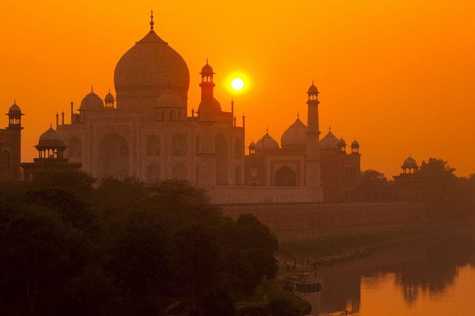 Sunrise at the Taj Mahal & Agra Fort Private Experience - The Sum Up