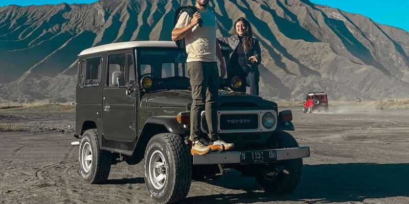 surabaya-bromo-sunrise-madakaripura-falls-full-day-tour