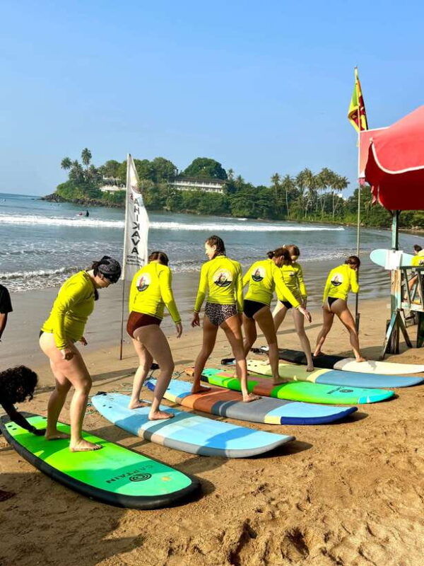 surf-school-in-unawatuna-galle