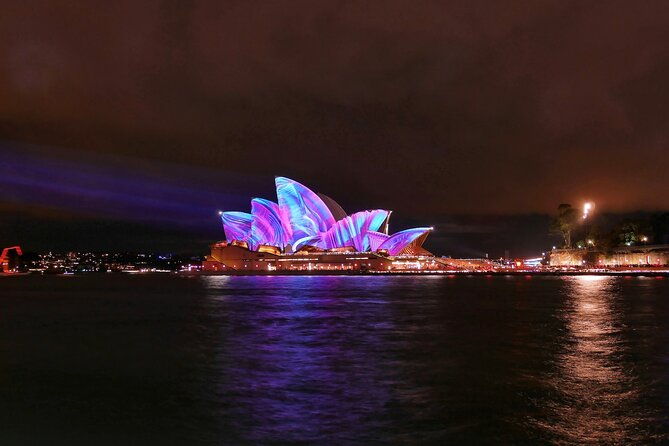 Sydney's Romantic Heritage: A Stroll Through History - Exploring the Stops