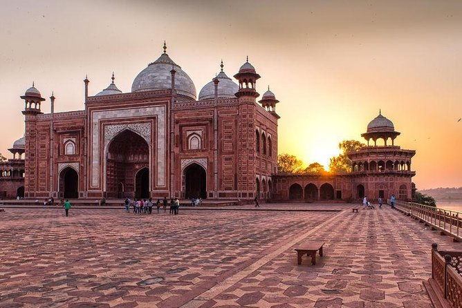 Taj Mahal Entrance Ticket With Optional Add-Ons - Comfort and Additional Amenities