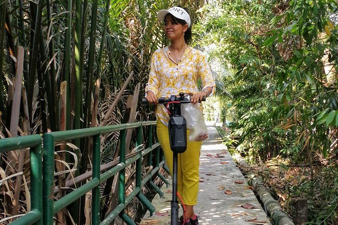 Take a E-Scooter Ride in Bangkok's Jungle - What to Expect on the Ride