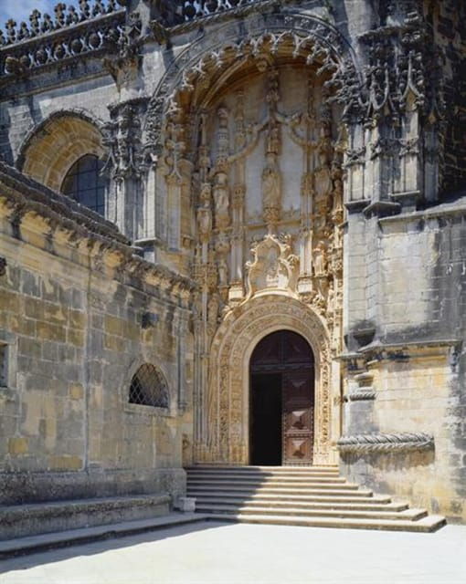 take-convent-of-christ-and-templar-castle-tour-ticket