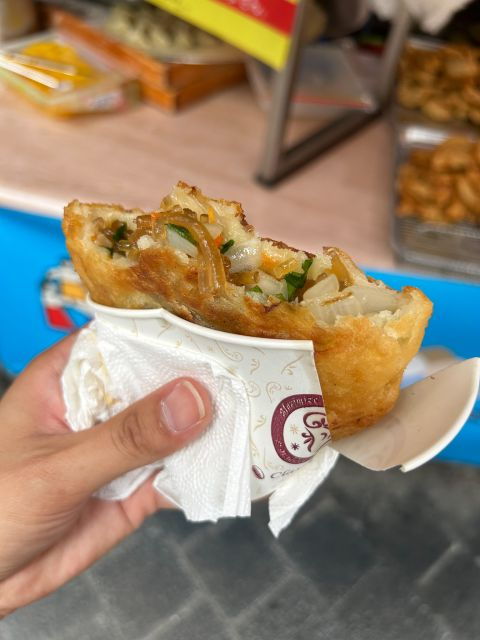 taste-hidden-street-food-in-seoul-with-a-2-5h-food-tour