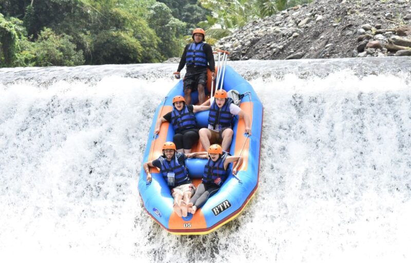 telaga-waja-river-rafting-expedition-with-lunch