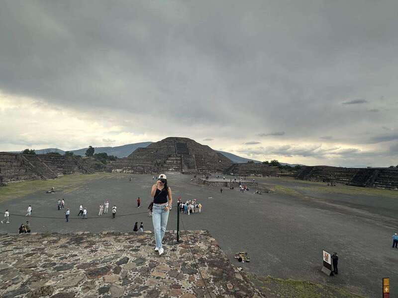 teotihuacan-vip-pyramids-and-tourist-zones-tour