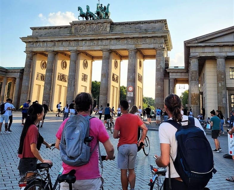 the-berlin-east-west-wall-tour-all-top-sights-by-bike