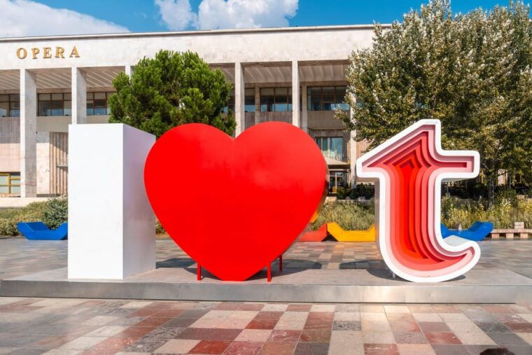 tirana-4-day-tour-on-berat-durres-and-kruja
