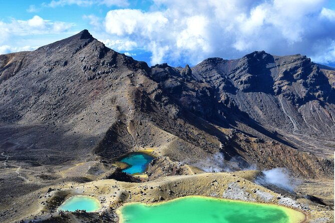 Tongariro Alpine Crossing One Way Shuttle from Ketetahi - Safety and Weather Considerations