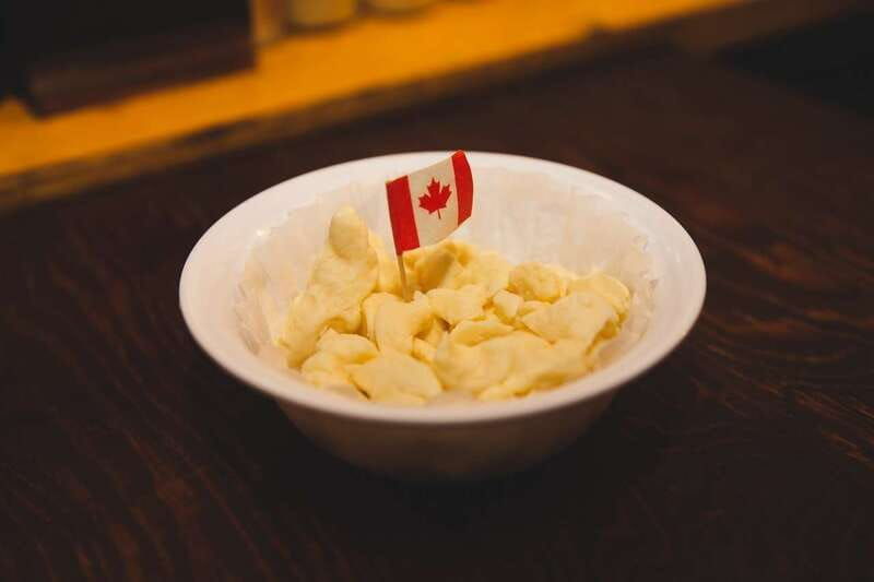 toronto-3-hour-secret-food-tour