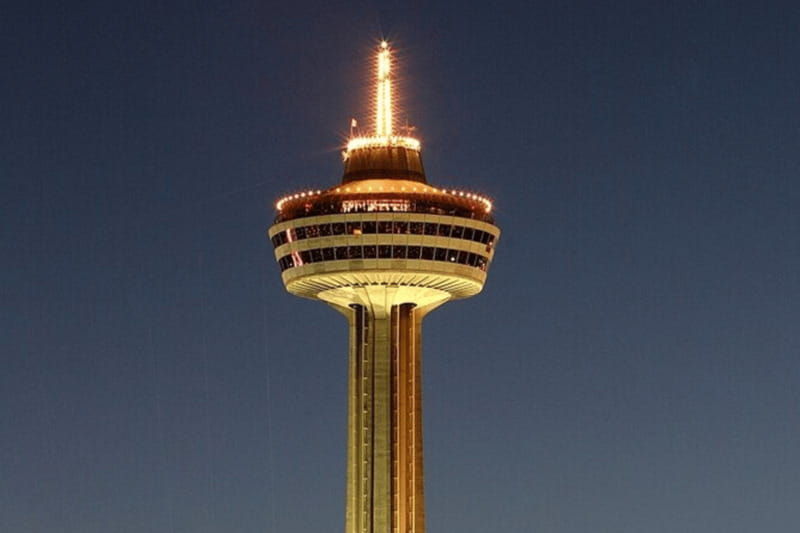 toronto-and-niagara-falls-full-day-city-and-nature-tour-2