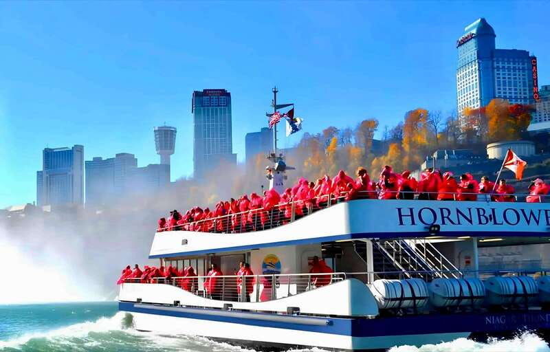 toronto-niagara-falls-canada-day-tour-boat-cruise-option