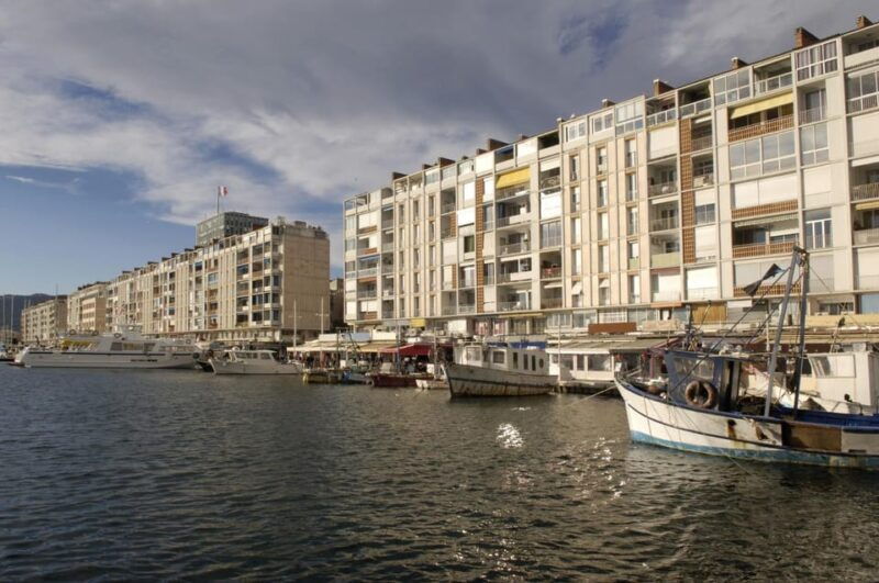 toulon-express-walk-with-a-local-in-60-minutes