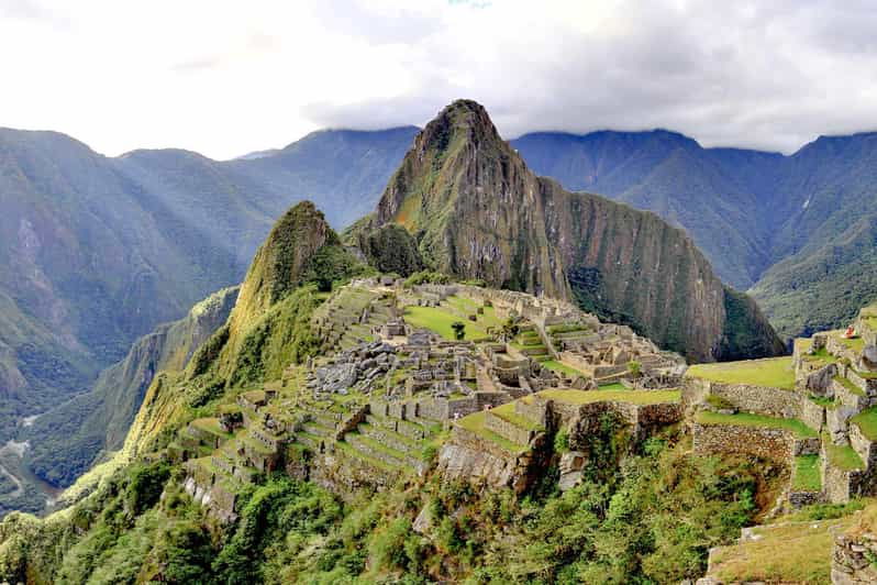 tour-to-machu-picchu-full-day-by-train-the-best-adventure-2