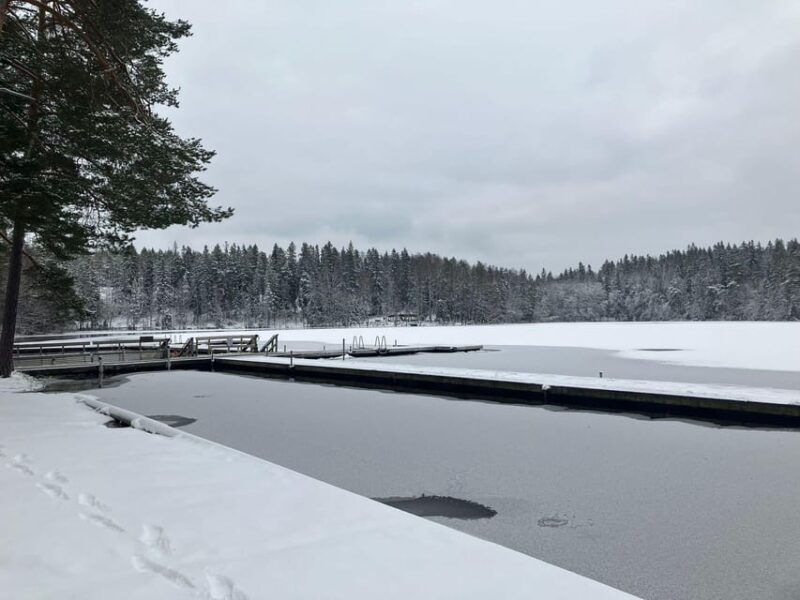 traditional-smoke-sauna-experience-and-national-park-visit