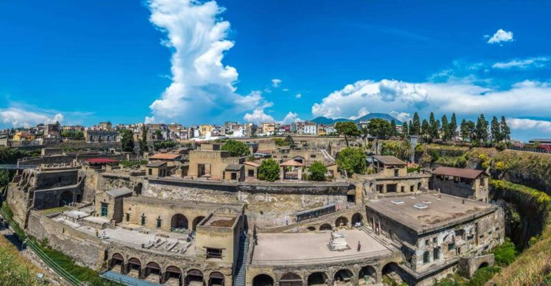 transfer-from-naples-to-sorrento-with-tour-in-herculaneum