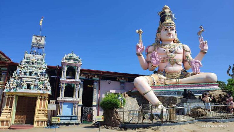trincomalee-city-tour-with-koneswarm-and-crocodile-lake