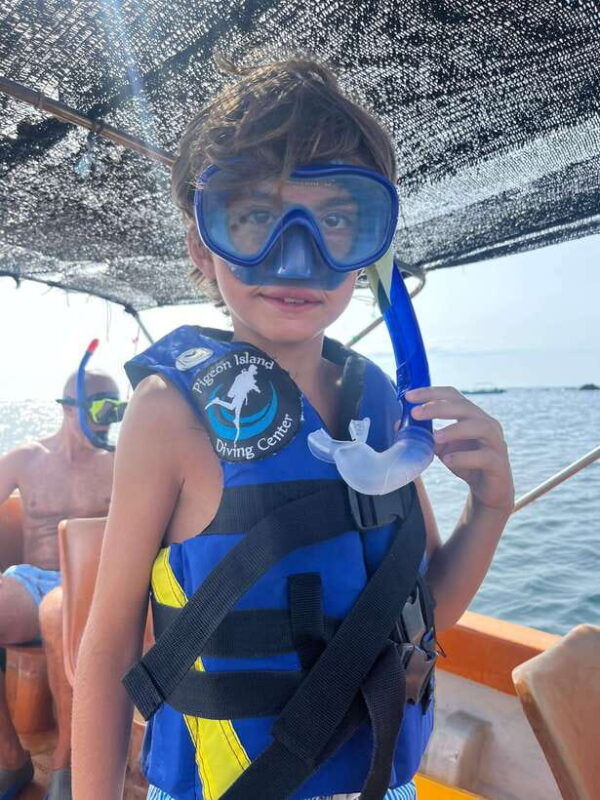 trincomalee-pigeon-island-tour-snorkeling