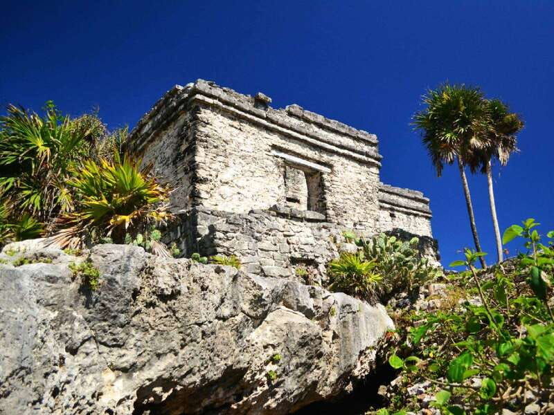 tulum-archaeological-site-guided-walking-tour