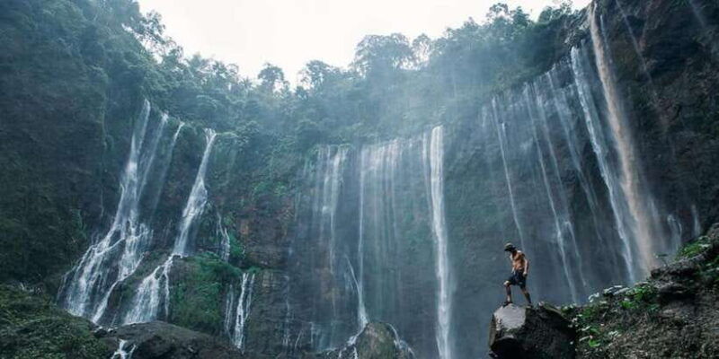 tumpak-sewu-waterfall-and-bromo-sunrise-2d1n-from-malang