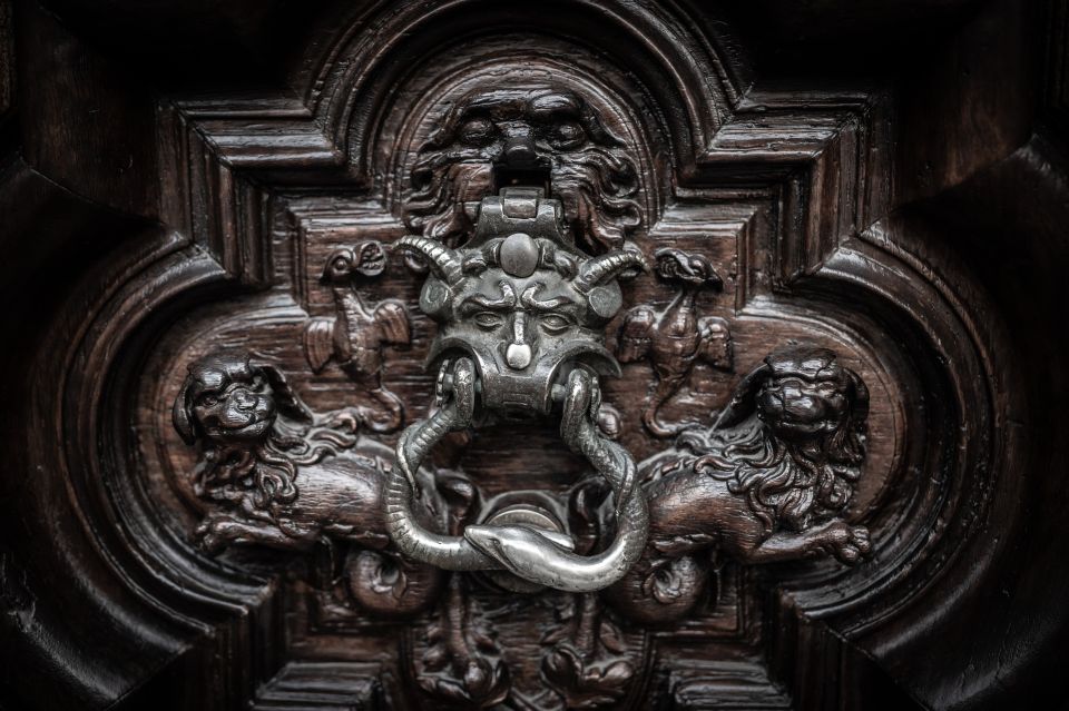 turin-alchemy-whispers-magic-and-mysteries-private-tour